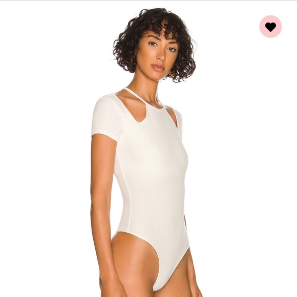 ASTR The Label - Picture 4 of 5